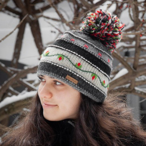 Embroidered wool hat online