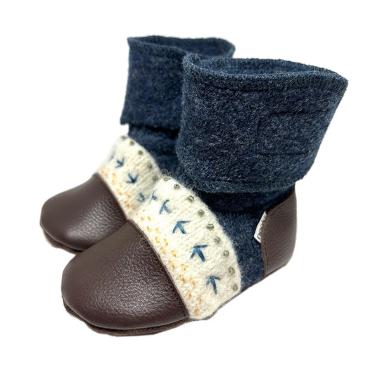 Nook Design Embroidered Booties