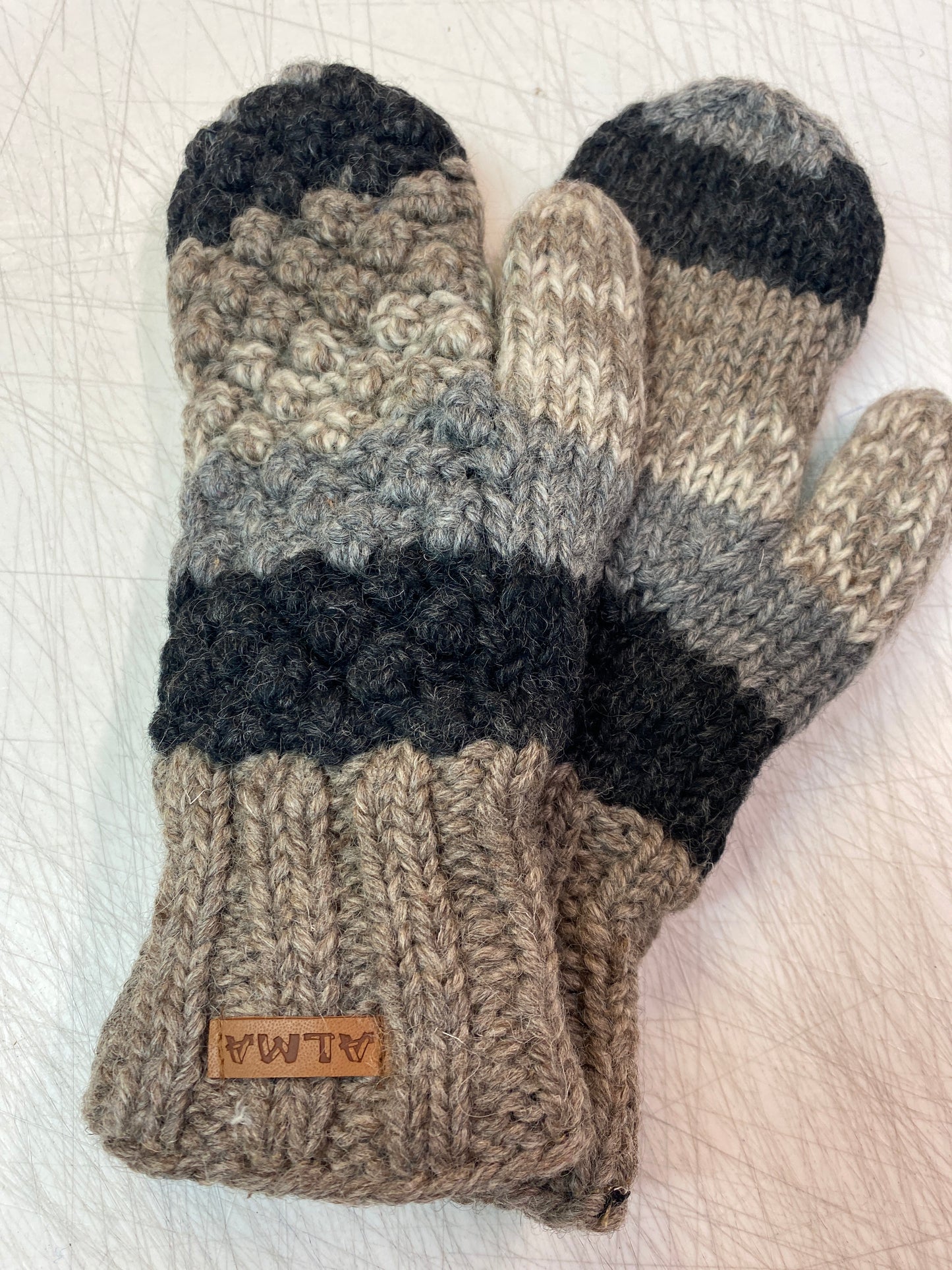 Popcorn Striped Mitts