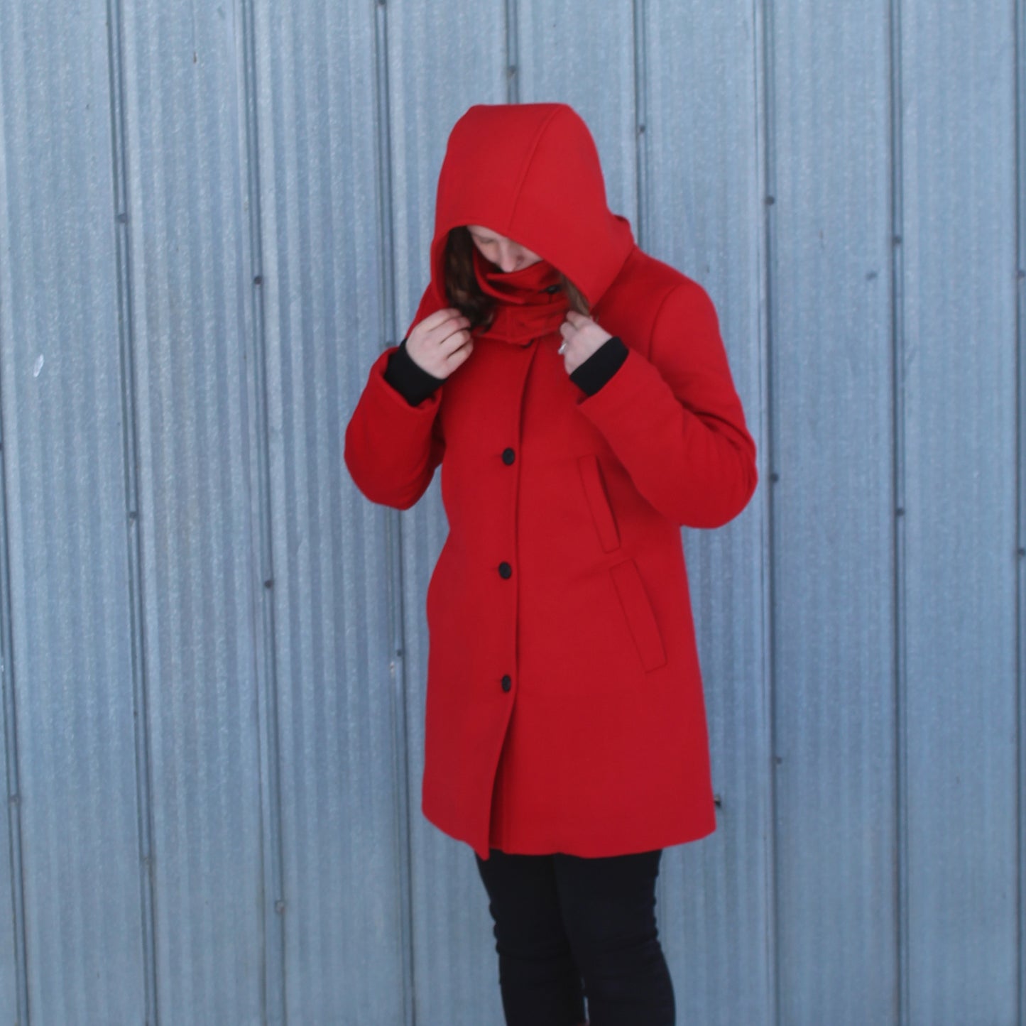 Classic Fitted Wool Coat - Women's